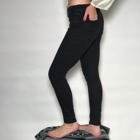 Old Navy Super Skinny Mid Rise Black Jeans - Picture 2 of 8